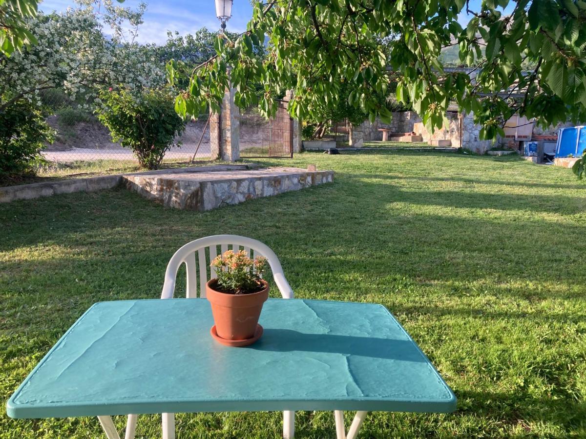 Mirada A Gredos Villa Candeleda Buitenkant foto